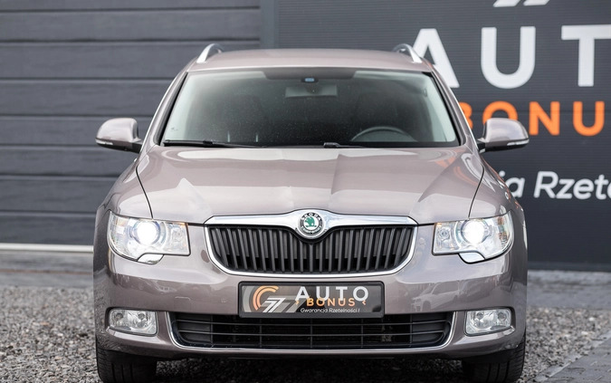 Skoda Superb cena 31900 przebieg: 194000, rok produkcji 2010 z Duszniki-Zdrój małe 497